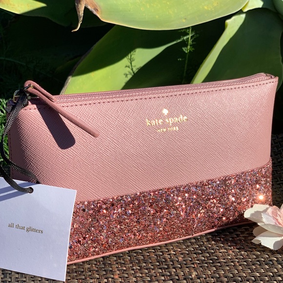 kate spade Handbags - Kate Spade Greta Court Little Shiloh Cosmetic Bag